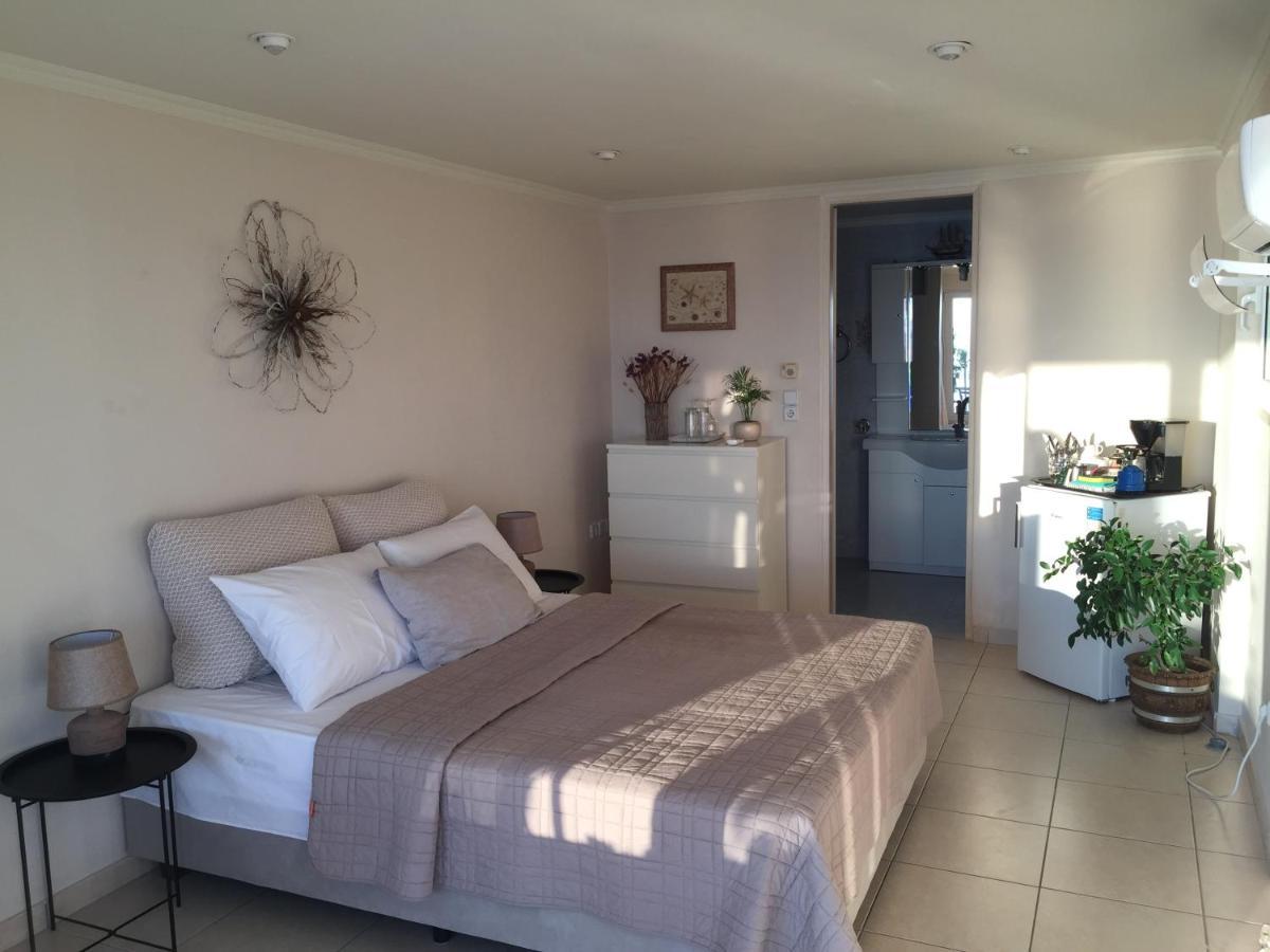 Verga Panorama Apartments Каламата Экстерьер фото